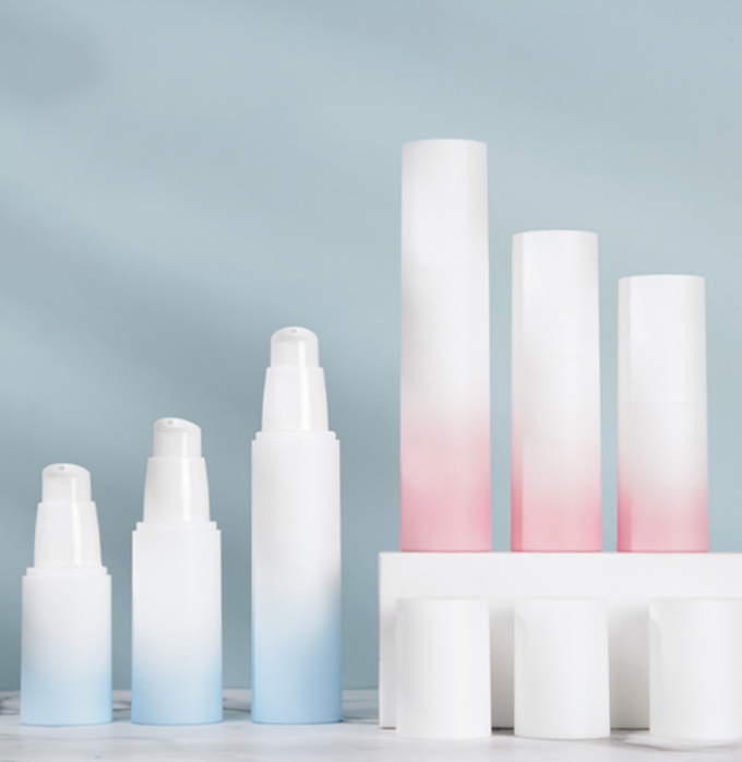 Bereifte luftlose Lotion sprühen kosmetische Behälter-Plastiksteigung 50g 3.3*14.5cm 1